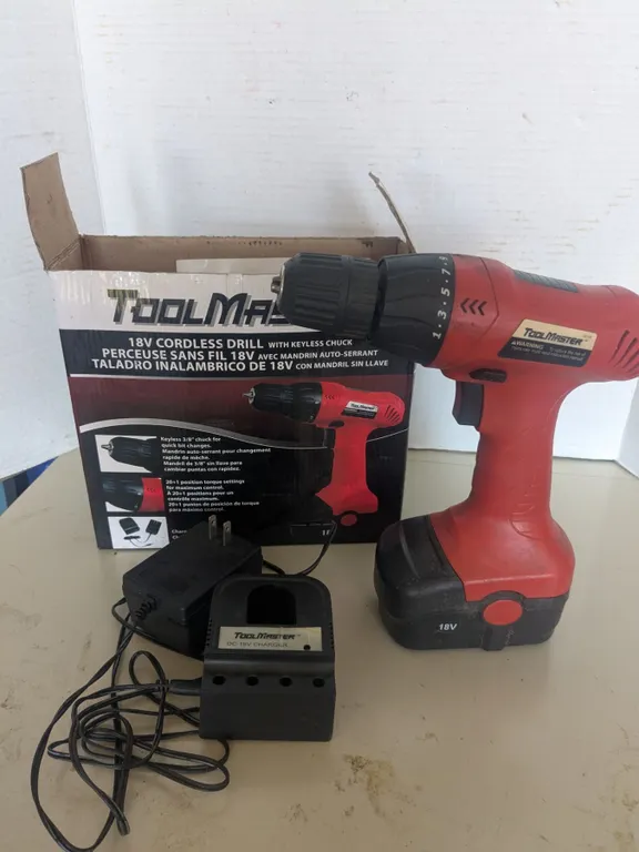 Toolmaster 18v cordless drill with original box