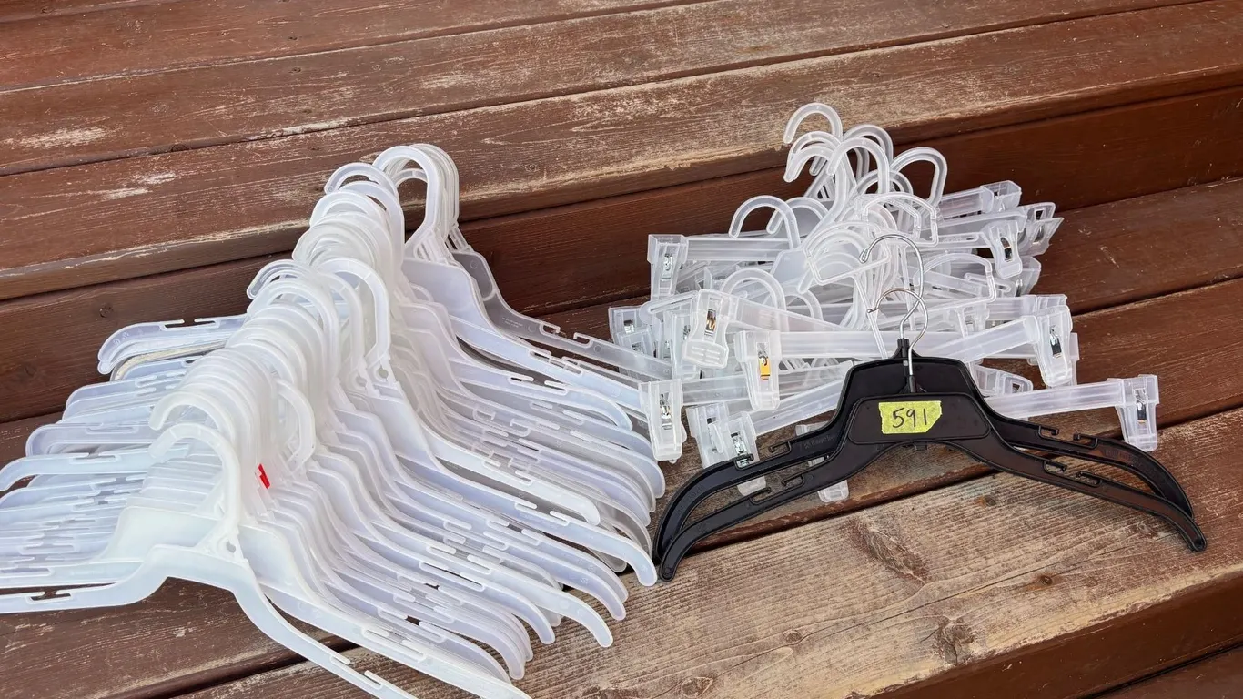 Plastic Hangers
