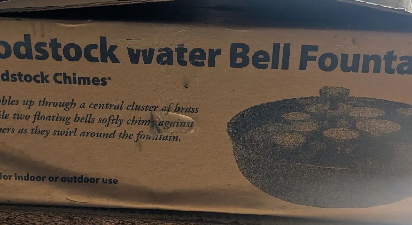 "Woodstock" water bell fountain, with original packaging