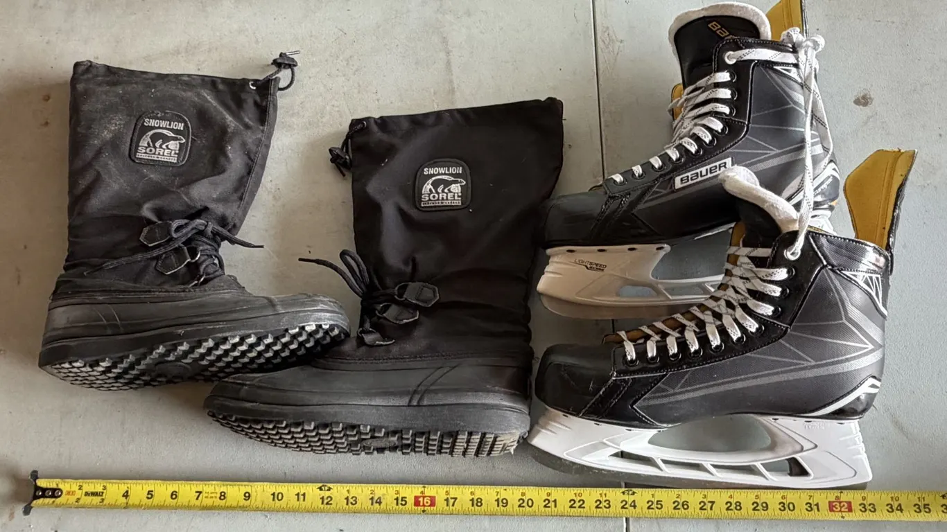 Snowlion Snow Shoes Size 10 and Bauer Skies Boot Size 13.5.