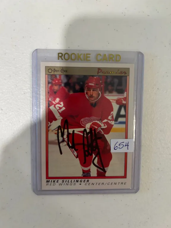 Mike Sillinger - Autographed Hockey Card