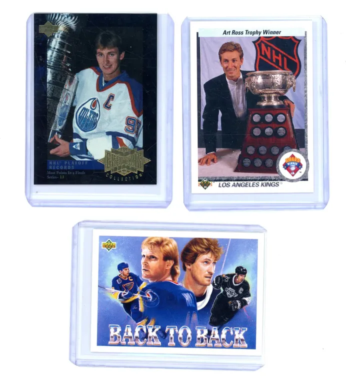 (3) 1990’s WAYNE GRETZKY Hockey Cards