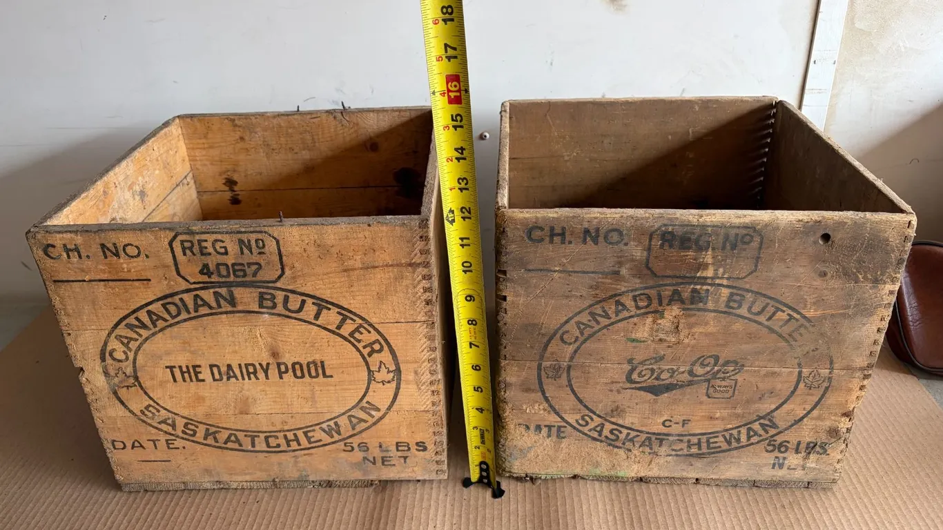 (2) Vintage Wooden Canadian Butter Saskatchewan Crates – The Dairy Pool & Co-Op