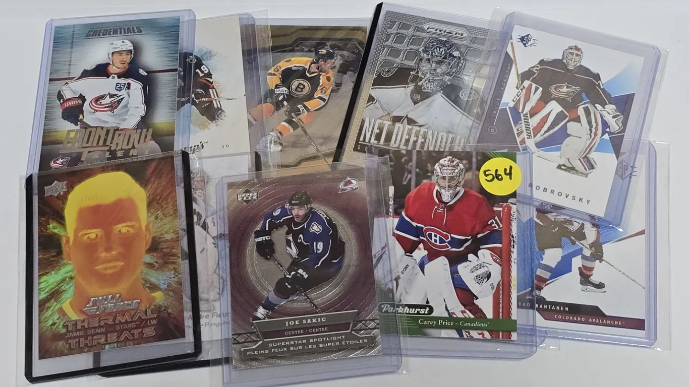 (12) Star and Semi-Star Hockey Cards