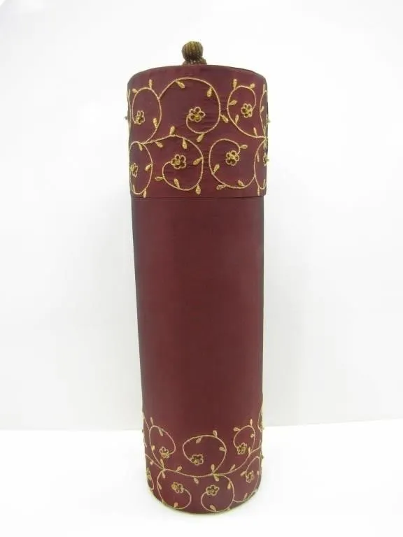 BURGUNDY & GOLD WINE BOTTLE CASE