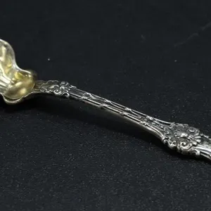STERLING J.C.HERKNER SCALLOPED SUGAR SPOON 36.55g