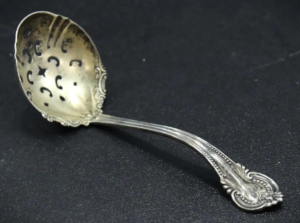 STERLING SILVER PIERCED SIFTER LADLE 27.27g