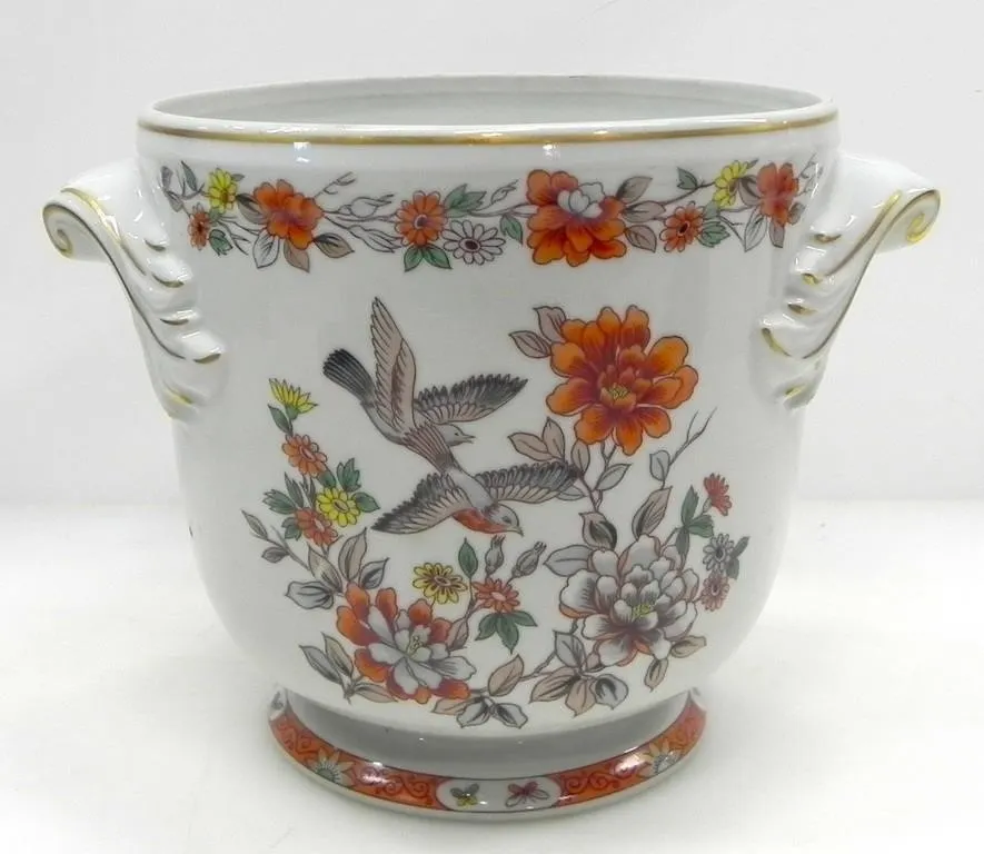 PORTUGUESE VISTA ALEGRE PORCELAIN CACHEPOT