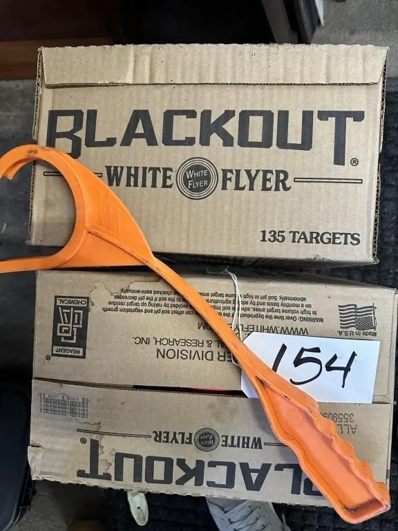 2 CASES BLACKOUT CLAY TARGETS