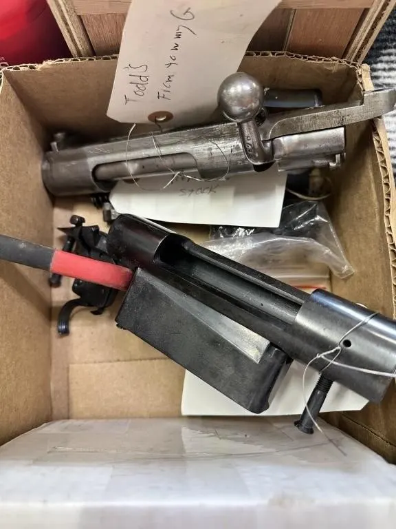 MANY VARIOUS GUN PARTS