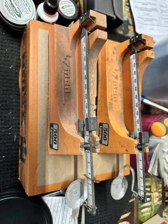 2 LYMAN 500 BALANCE SCALES