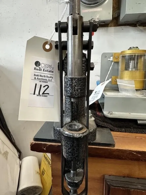 VINTAGE LYMAN SINGLE STAGE RELOADING PRESS
