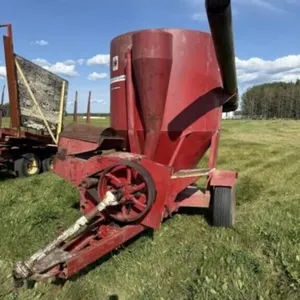 International McCormick 1050 Mixer Mill