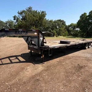 2009 Elite Gooseneck Flatbed Trailer