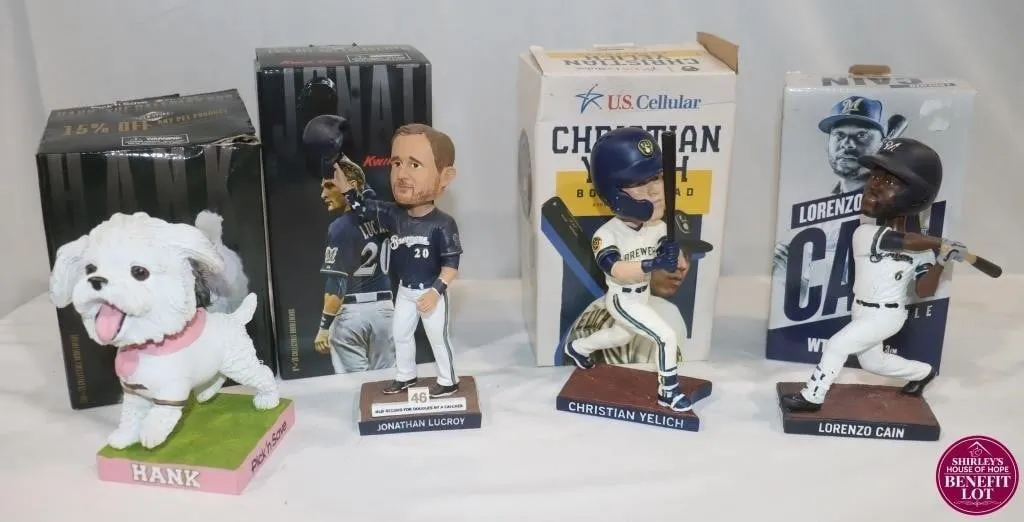 3 Milwaukee Brewers Bobbleheads &