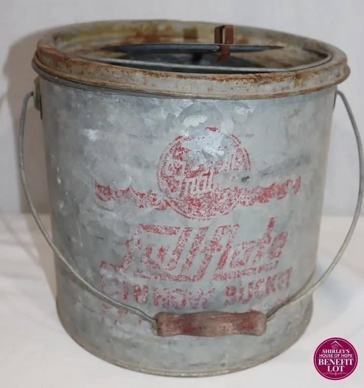 Frabill's Full-Flote Galvanized Minnow Bucket