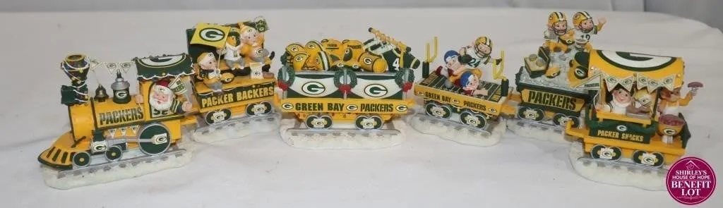 Danbury Mint Green Bay Packers Train Figure Set