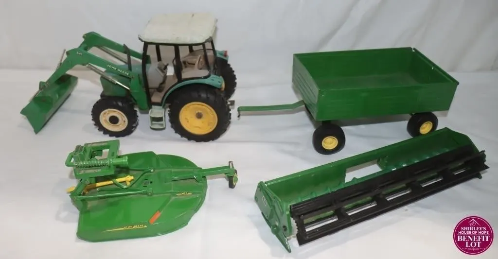 Ertl John Deere Tractor Toys
