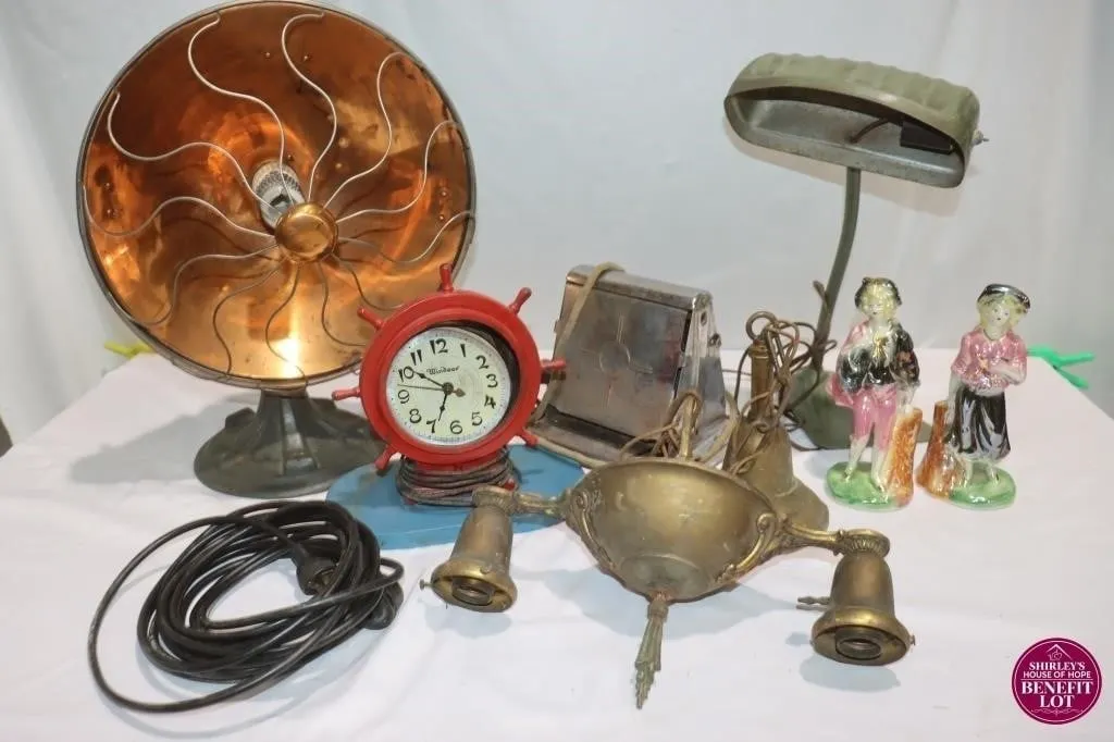 Vintage As-Is lighting, Heat lamp Clock, & Decor:
