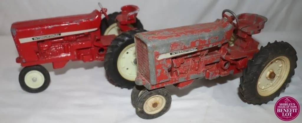 2 Vintage Ertl International Tractor Toys