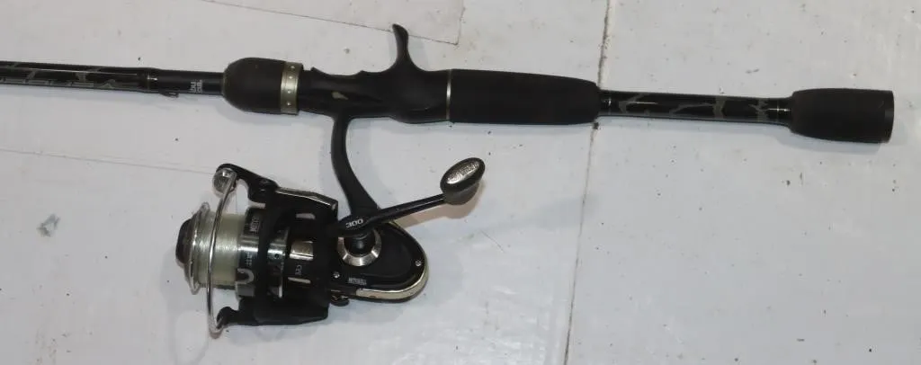 Abu Garcia Vengeance Fishing Rod w/