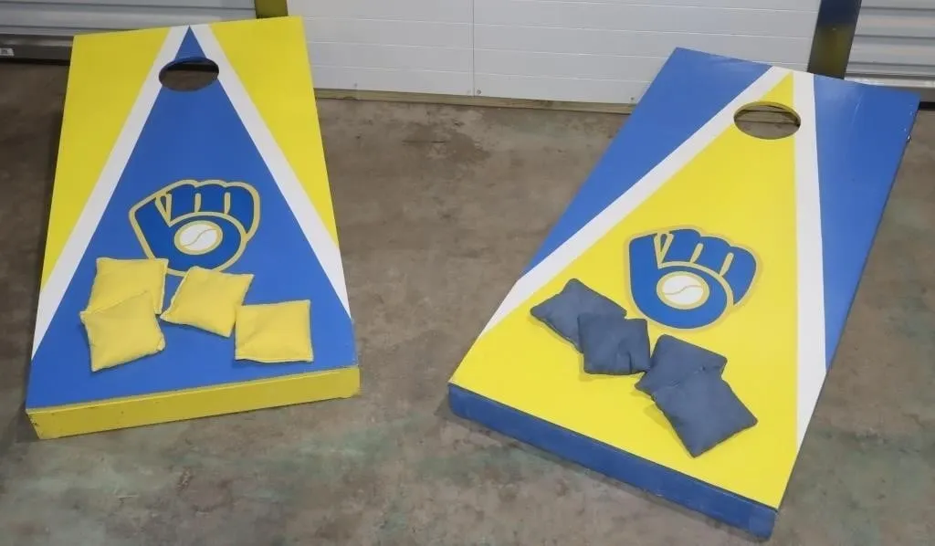 Milwaukee Brewers Cornhole Set: