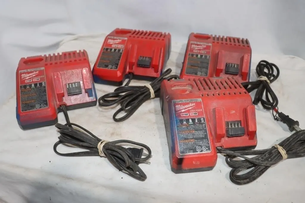 4 Milwaukee M12 M18 Battery Chargers