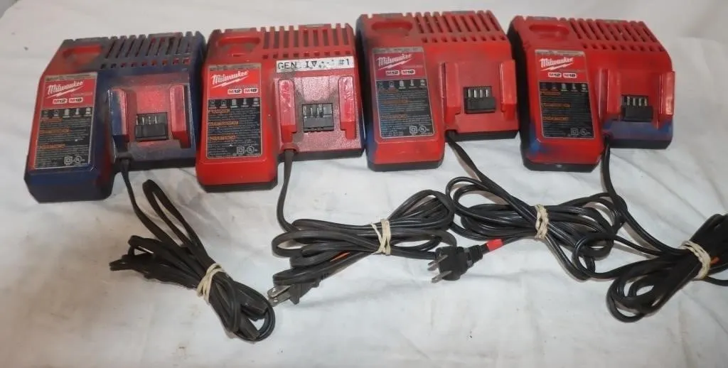 4 Milwaukee M12 M18 Battery Chargers