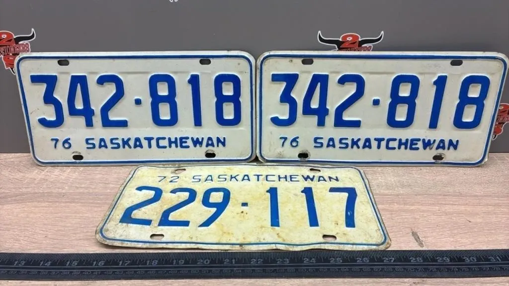 1972 & Matched Set 1976 Sask. License Plates.