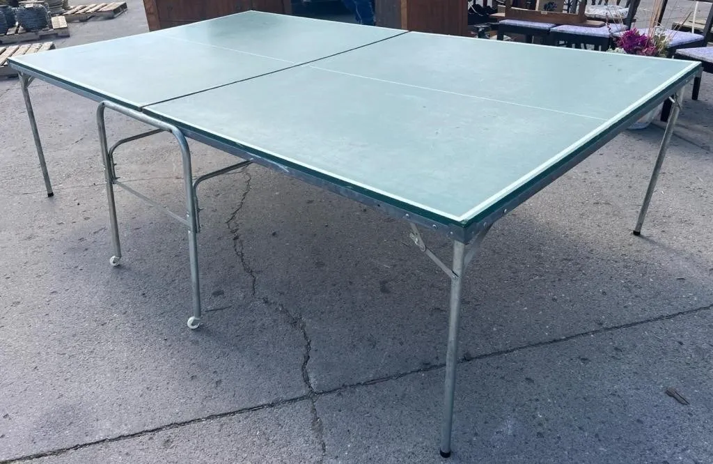 Folding Ping-Pong Table. #LYS *NO SHIPPING
