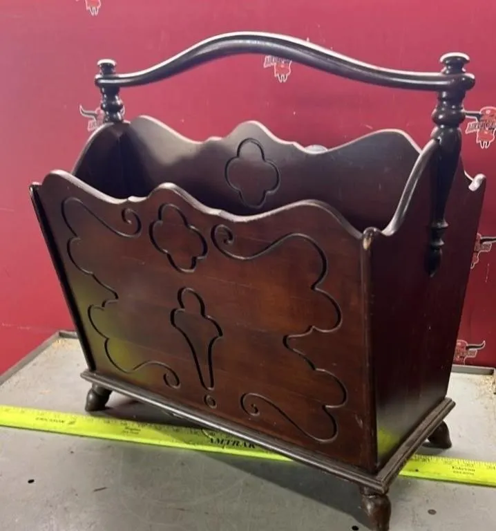 Wooden Magazine Rack 18"W x 12"D x 19"H. #LYS
