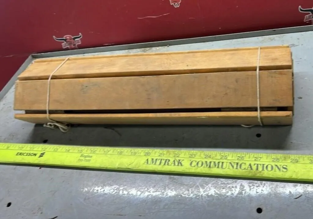 Quantity of 19.5" Wooden Slats by 2" Wide. #LYS