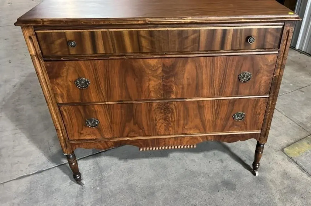 Vintage Wooden Dresser. No Mirror 42"W x 21"D x