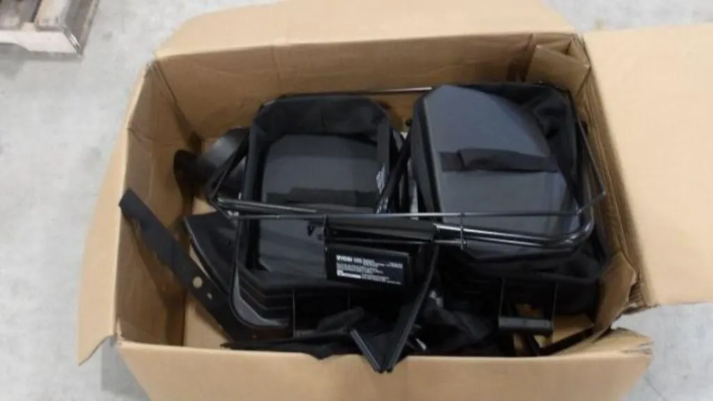 Ryobi Dual Bagging System