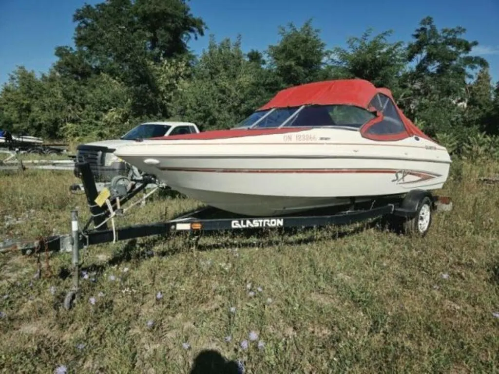 2004 Glastron Vectra Bowrider GLA41105K304