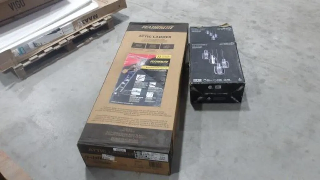 Feather Lite Aluminum Attic Ladder
