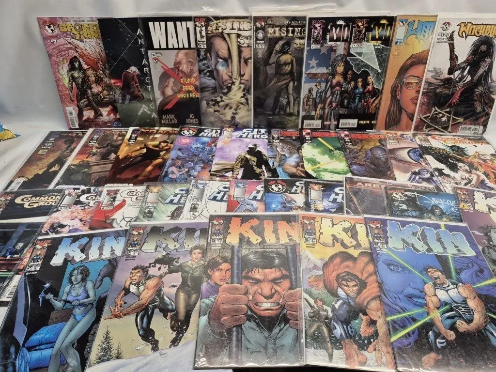 Top Cow/Image Comics Lot: Witchblade, Kin, Tracker