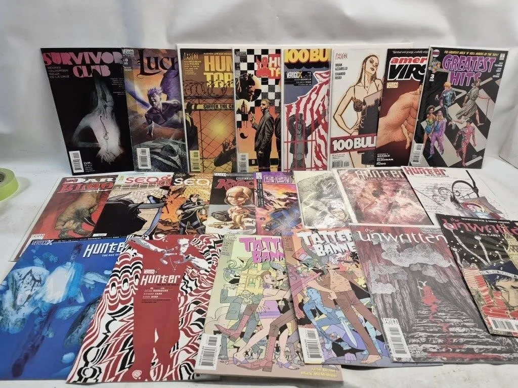 Vertigo/DC Comics Lot: Hunter, 100 Bullets,