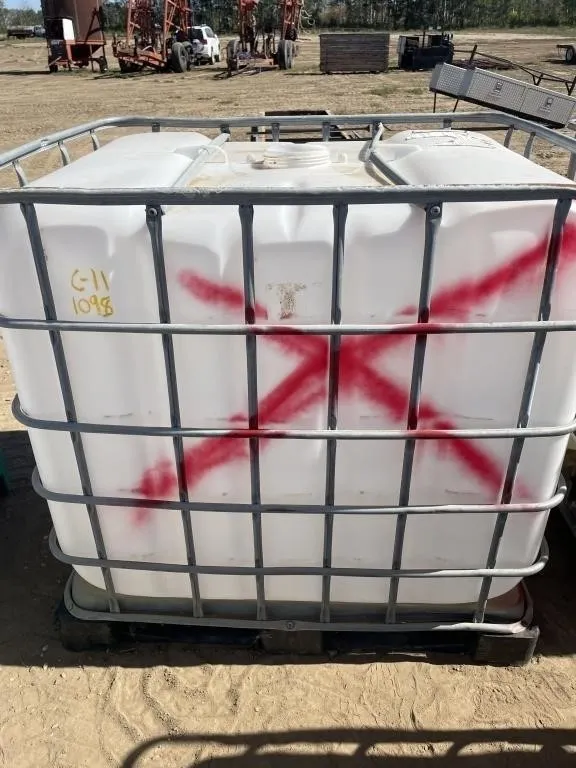 UNUSABLE TOTE