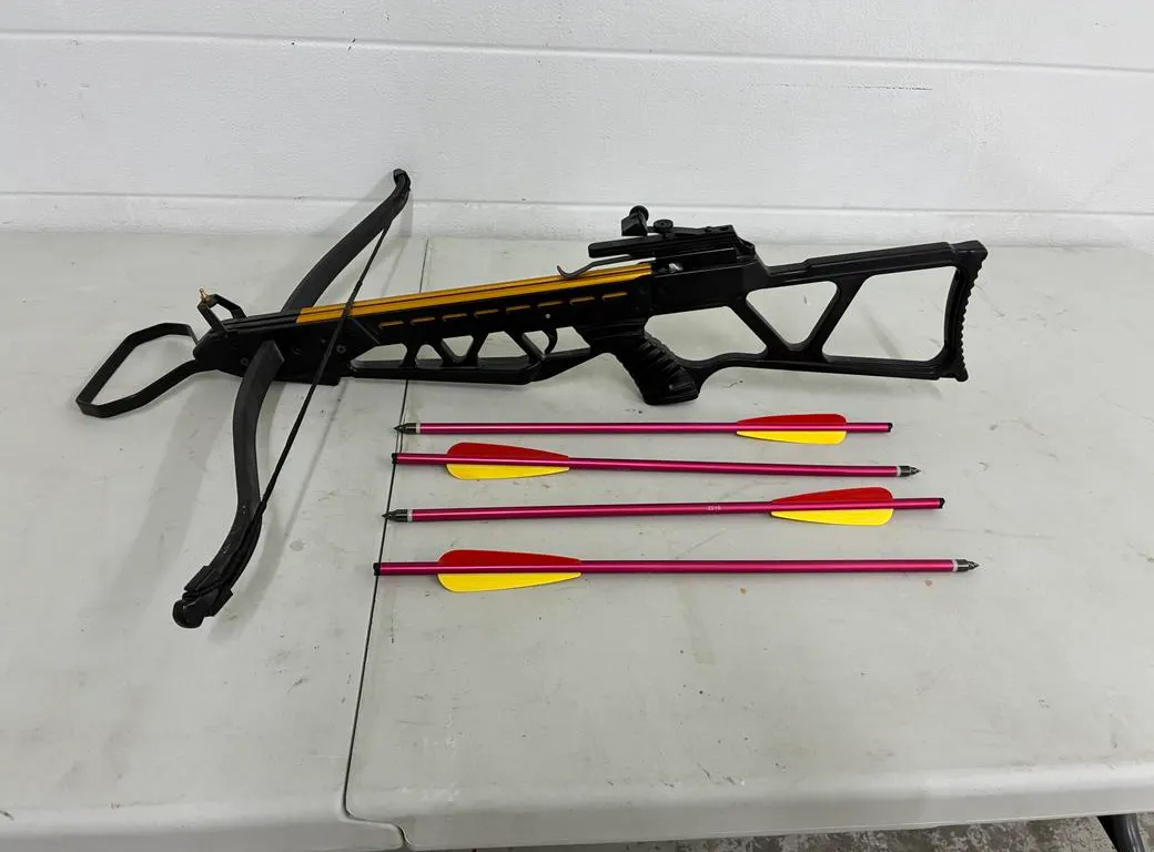 Crossbow & Bolts