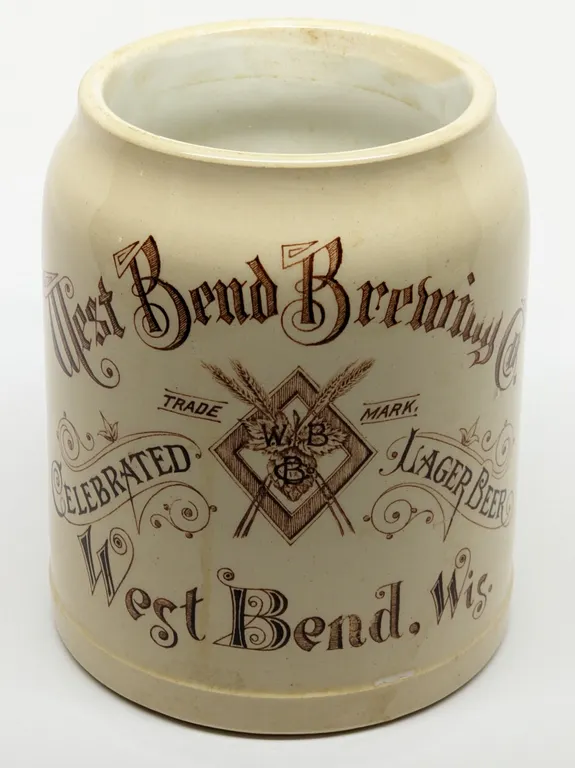 PRE PROHIBITION WEST BEND BREWING CO CELEBRATED LAGER BEER MUG STEIN WISCONSIN