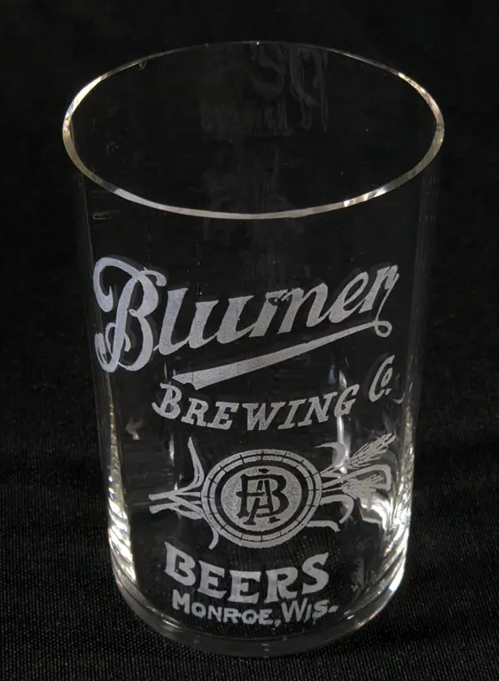 PRE PROHIBITION BLUMER BREWING CO BEERS MONROE WISCONSIN ETCHED BEER DRINKING GLASS