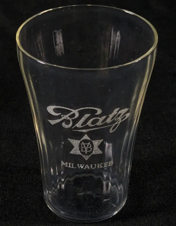PRE PROHIBITION VAL BLATZ BREWING ETCHED BEER DRINKING GLASS MILWAUKEE WISCONSIN