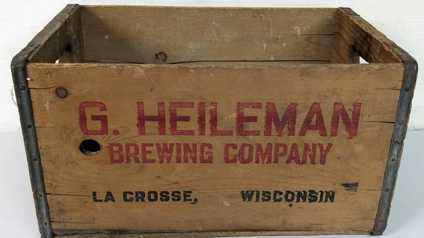 IRTP WOOD CASE BEER CRATE G HEILEMAN BREWING CO LA CROSSE WISCONSIN