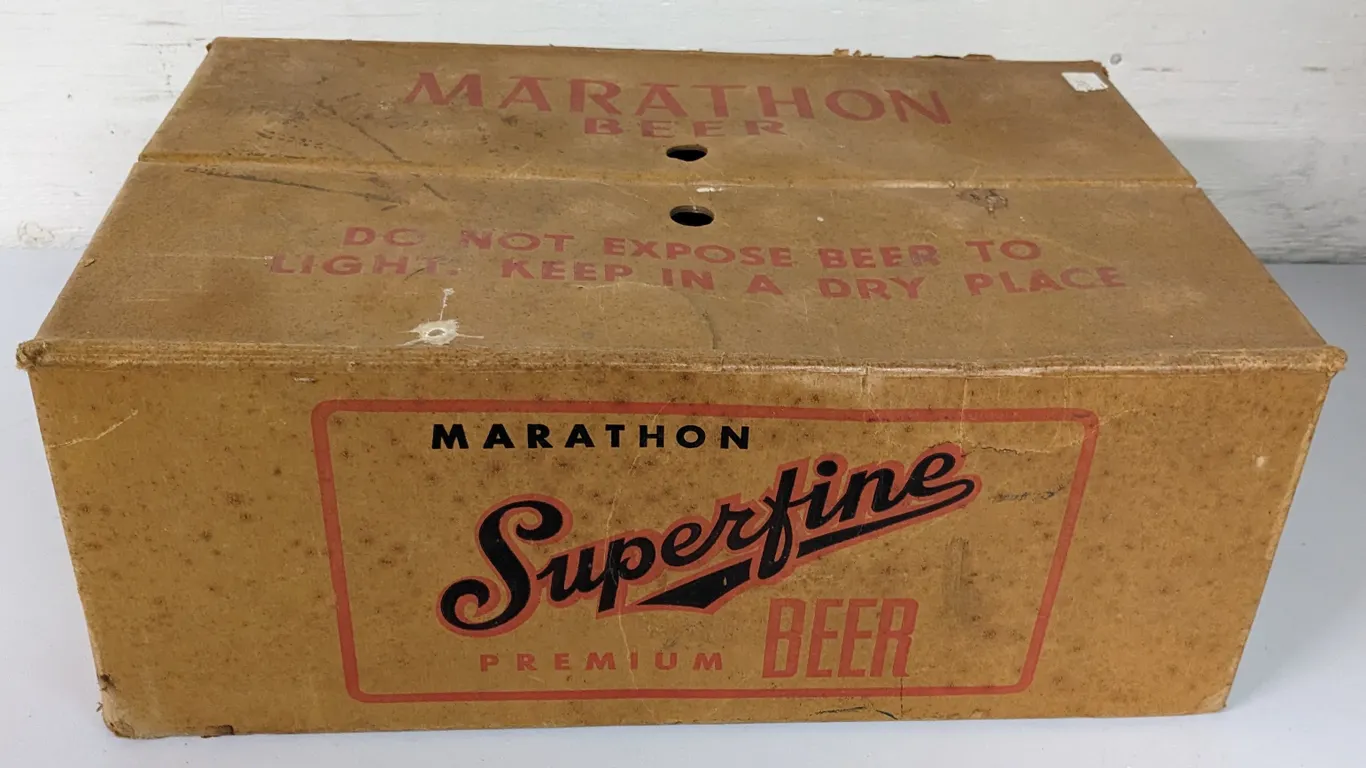STEINIE BOTTLE CARDBOARD CAE CRATE SUPERFINE PREMIUM BEER MARATHON WISCONSIN