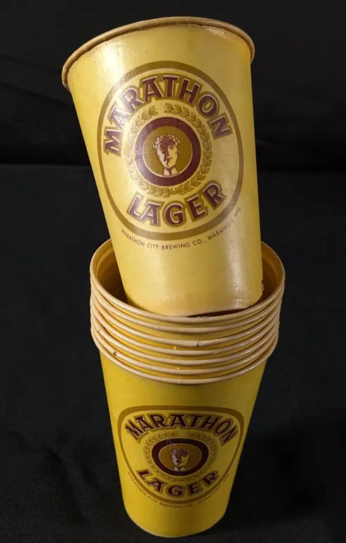 8 VINTAGE MARATHON LAGER BEER DIXIE CUPS WISCONSIN