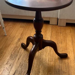 Henkel Harris Plant Stand