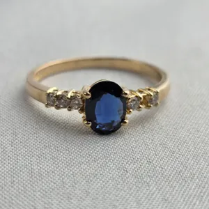 14kt Yellow Gold Sapphire Diamond Ring