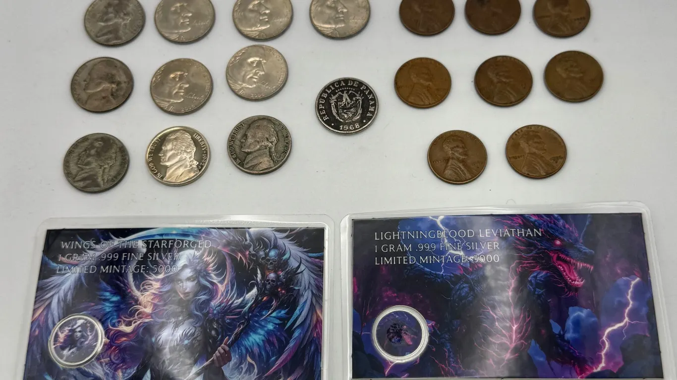 Coin Lot With 1g .999 Silver Rounds and More