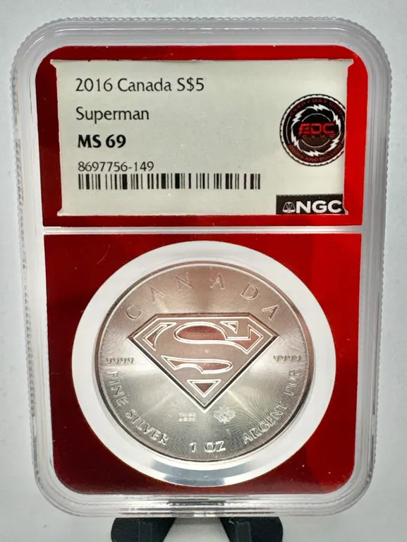 2016 Canada $5 Superman 1oz Silver Coin MS69